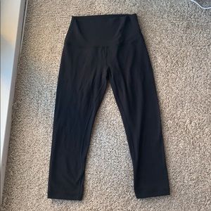 Lululemon Align Cropped Size 4 Black